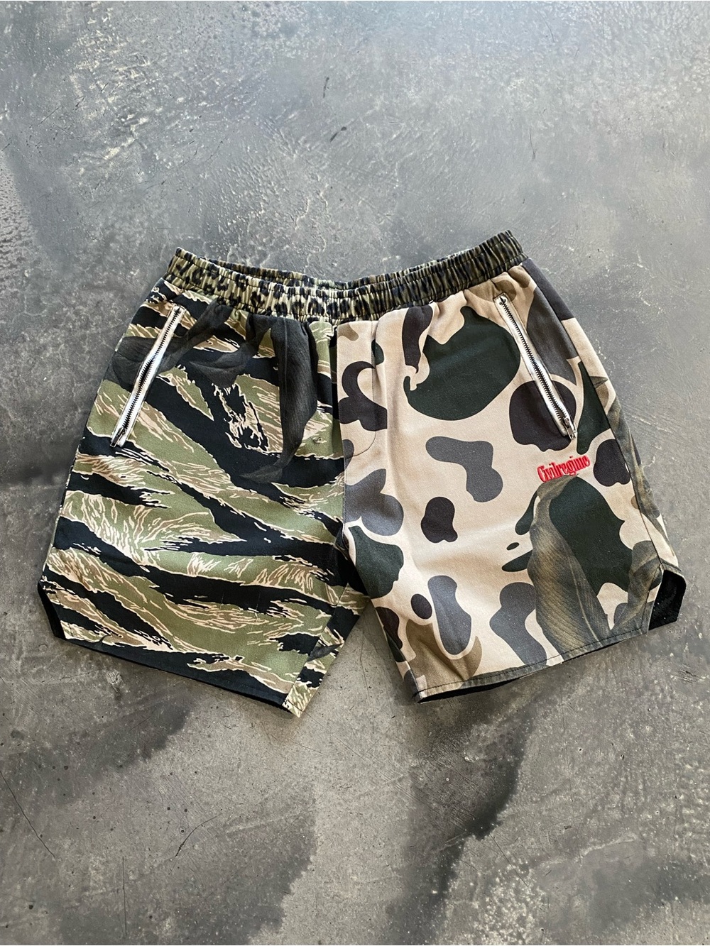 Civil Regime Walk Shorts In Jungle Camo 7” Sz M Men’s 
(May A-1)